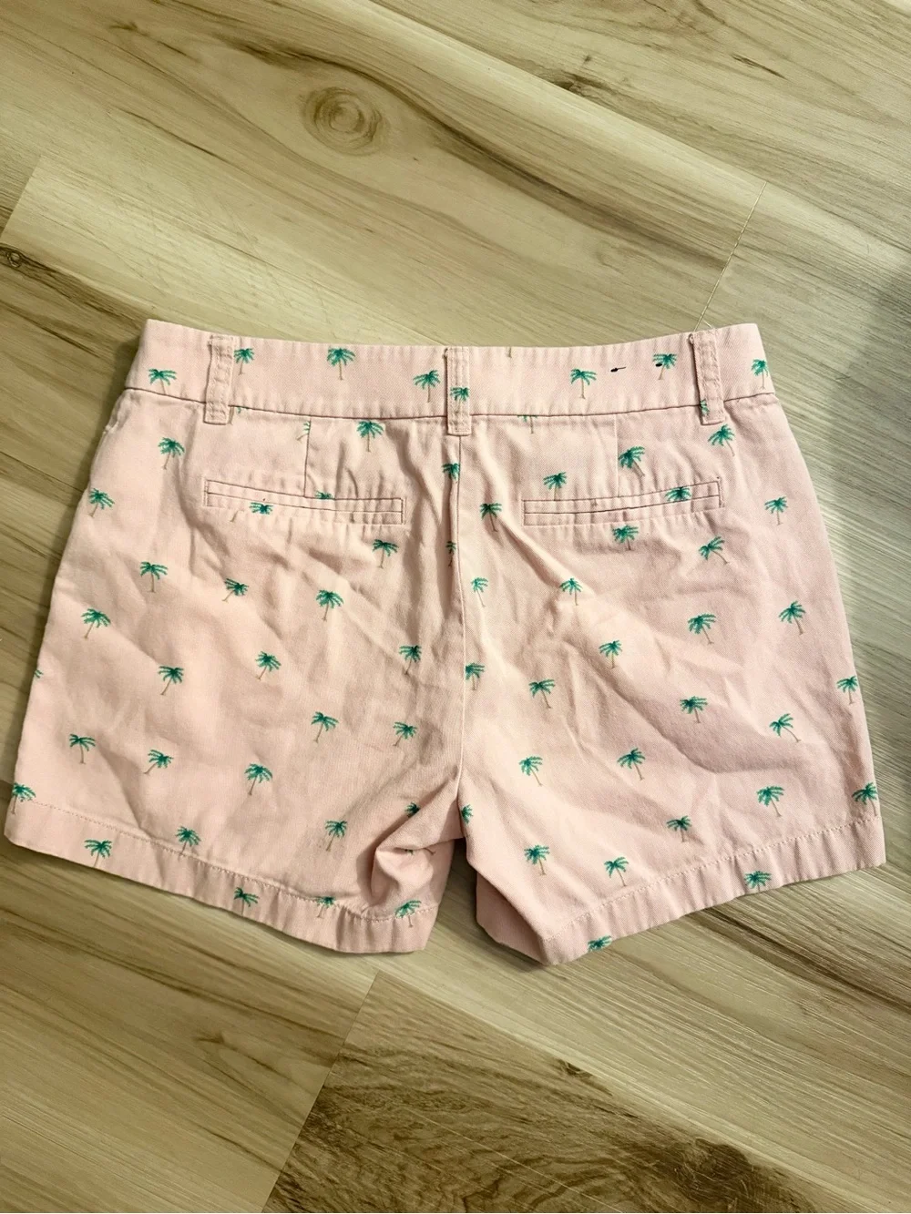 J.Crew Palm Tree Embroidered Chino Shorts Pink Green - Size 2 - Picture 2 of 9